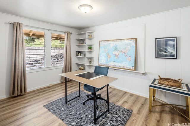 2023 Round Top Drive, Honolulu, HI 96822