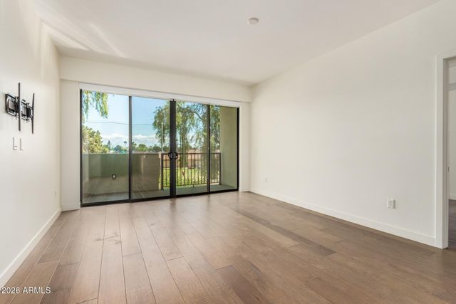 2300 E CAMPBELL Avenue 223, Phoenix, AZ 85016