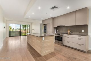 2300 E CAMPBELL Avenue 223, Phoenix, AZ 85016