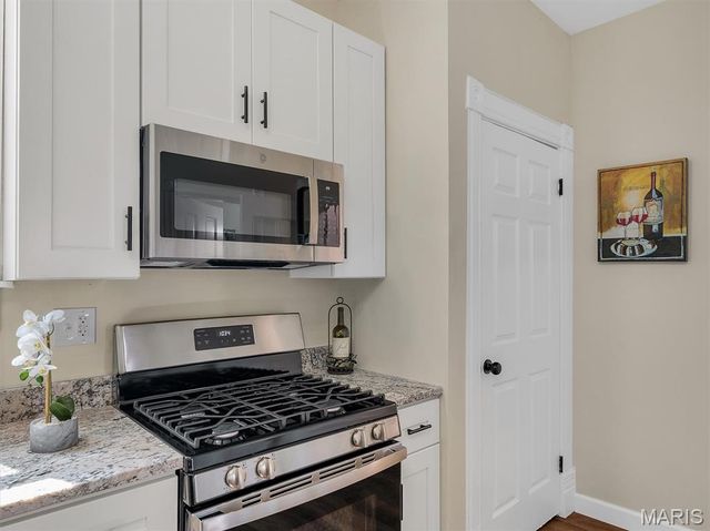 4204 Osceola Street, St Louis, MO 63116