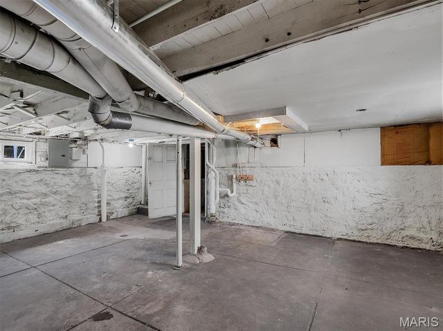 4204 Osceola Street, St Louis, MO 63116