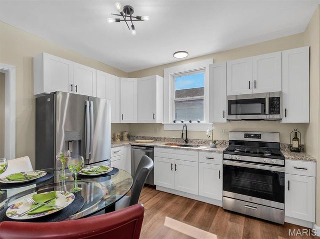 4204 Osceola Street, St Louis, MO 63116
