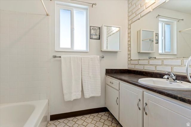 6293 S BEN AIR DR, Taylorsville, UT 84129