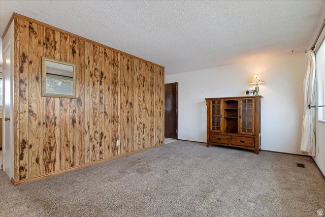 6293 S BEN AIR DR, Taylorsville, UT 84129