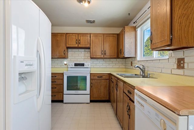 6293 S BEN AIR DR, Taylorsville, UT 84129