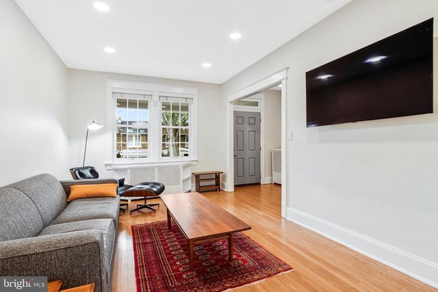 1222 OWEN PL NE, Washington, DC 20002