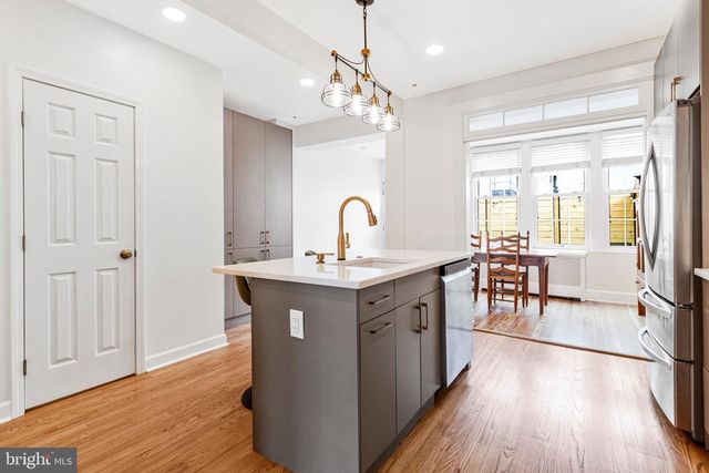 1222 OWEN PL NE, Washington, DC 20002