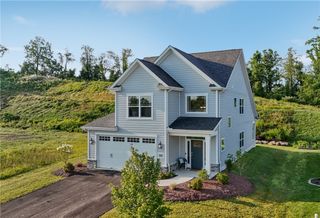 1045 Lakeside Drive, Mcdonald, PA 15057