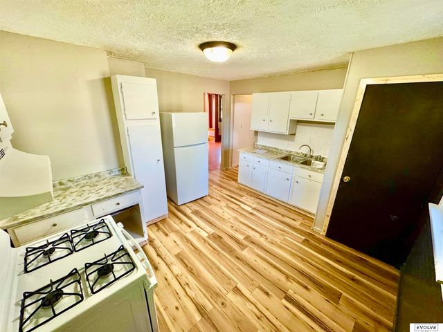 3109 N 45th Street, Omaha, NE 68104