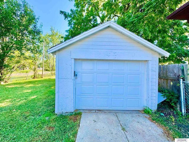 3109 N 45th Street, Omaha, NE 68104