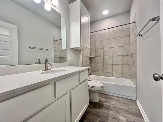 1841 Harvest Knoll LN, Leander, TX 78641
