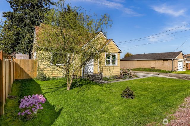 513 S Pine Street, Burlington, WA 98233