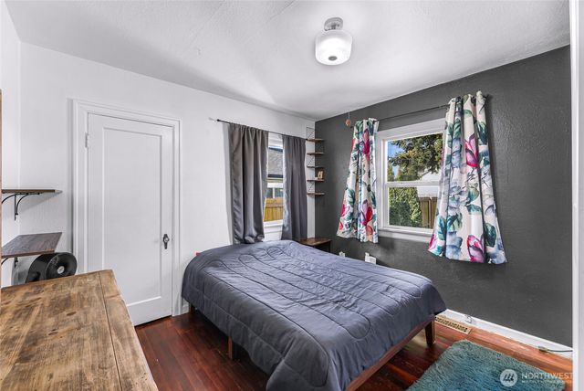513 S Pine Street, Burlington, WA 98233