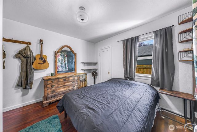 513 S Pine Street, Burlington, WA 98233