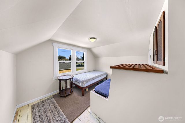 513 S Pine Street, Burlington, WA 98233