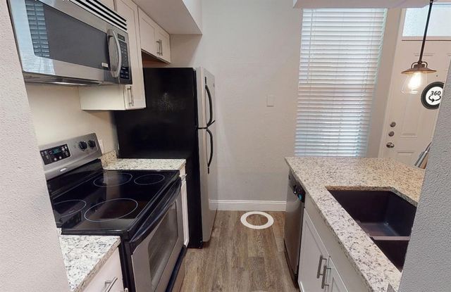 2814 Nueces ST 202, Austin, TX 78705