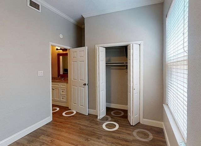 2814 Nueces ST 202, Austin, TX 78705