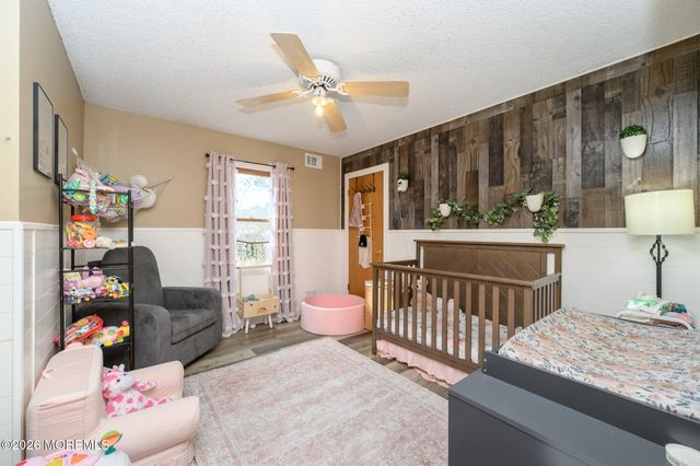 141 Grand Central Parkway, Bayville, NJ 08721