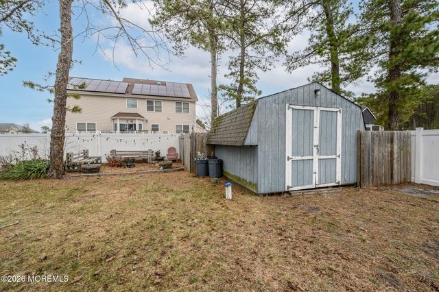 141 Grand Central Parkway, Bayville, NJ 08721