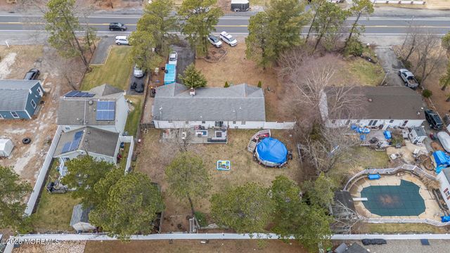 141 Grand Central Parkway, Bayville, NJ 08721