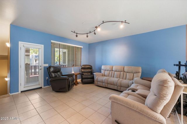 3250 W GREENWAY Road 151, Phoenix, AZ 85053