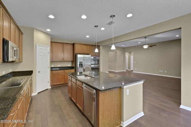 16777 OAK PRESERVE Drive, Jacksonville, FL 32226