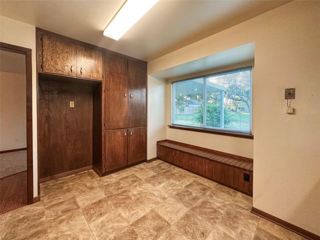 1016 Grove Street, Angleton, TX 77515