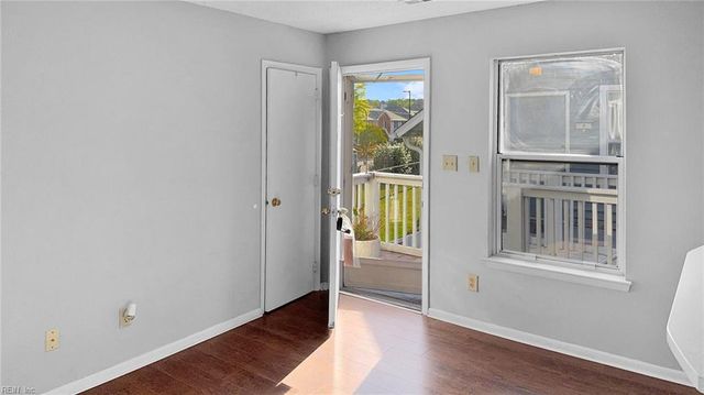 12758 Saint James Pl Apt D, Newport News, VA 23602