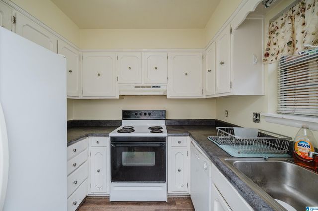 2643 SOUTHBURY CIRCLE # 2643, Vestavia Hills, AL 35216