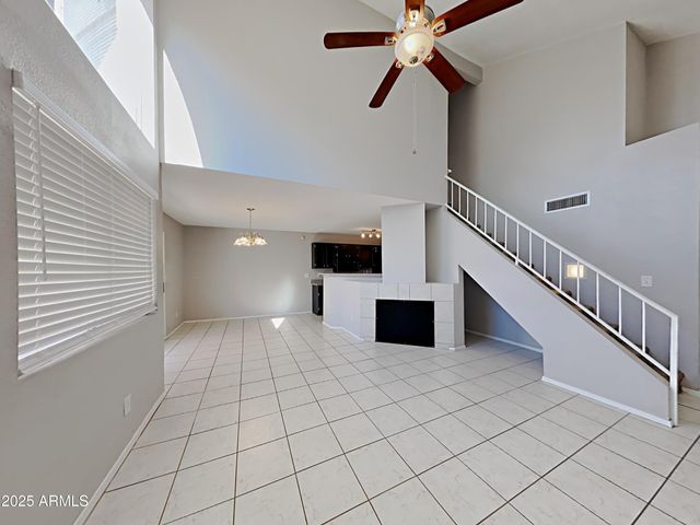 3041 E MICHIGAN Avenue, Phoenix, AZ 85032