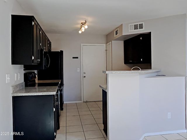 3041 E MICHIGAN Avenue, Phoenix, AZ 85032