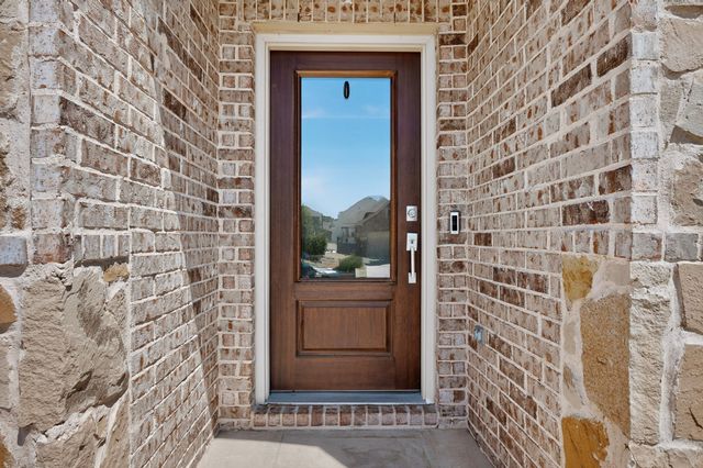 11609 Silver Queen Drive, Aubrey, TX 76227