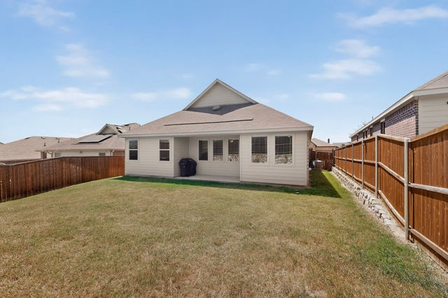 11609 Silver Queen Drive, Aubrey, TX 76227