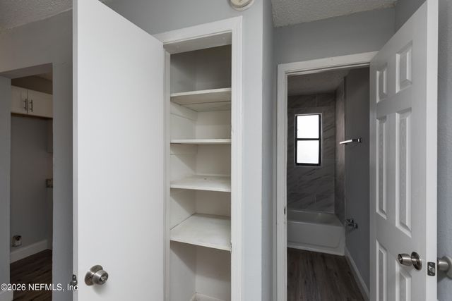 1185 W 20TH Street, Jacksonville, FL 32209