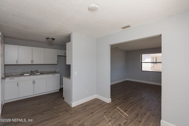 1185 W 20TH Street, Jacksonville, FL 32209