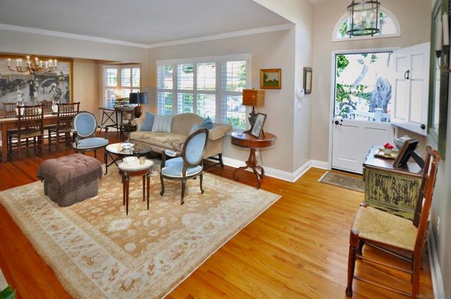 529 Fern Glen, La Jolla, CA 92037