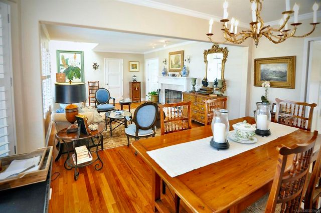 529 Fern Glen, La Jolla, CA 92037