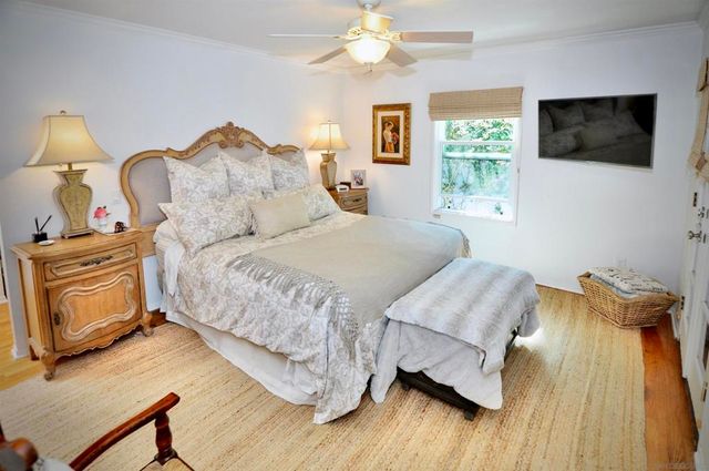 529 Fern Glen, La Jolla, CA 92037