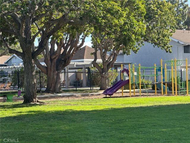 9704 Bickley, Huntington Beach, CA 92646