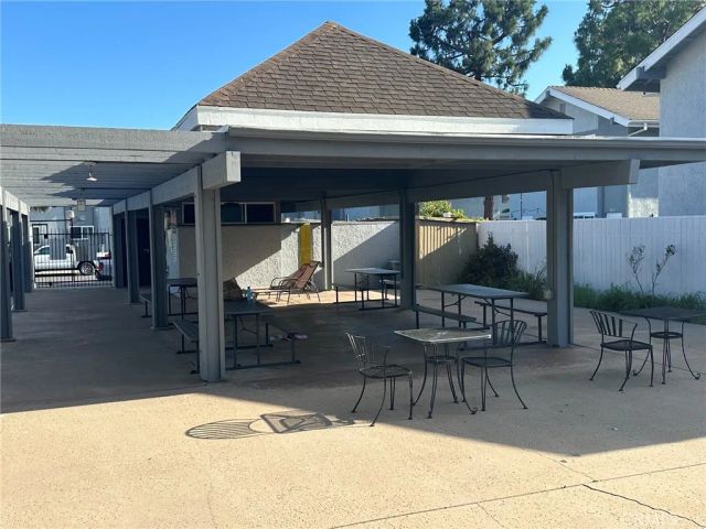 9704 Bickley, Huntington Beach, CA 92646