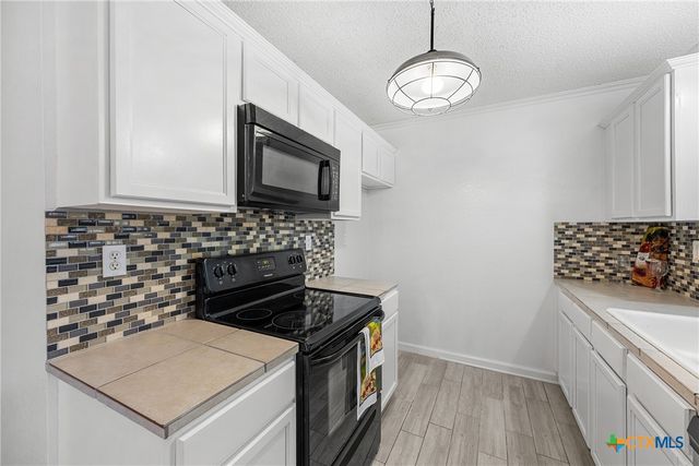 2616 Hidden Valley Drive, Killeen, TX 76543