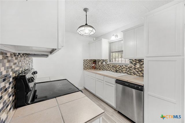 2616 Hidden Valley Drive, Killeen, TX 76543