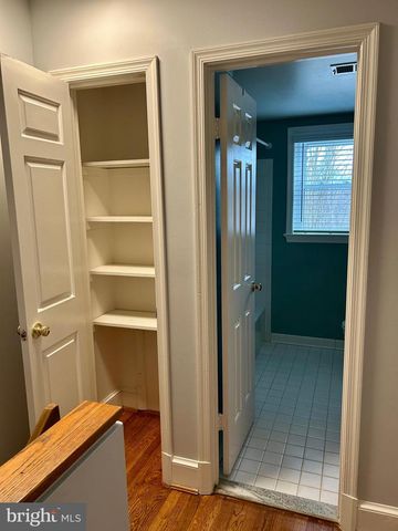 4416 LINGAN RD NW, Washington, DC 20007