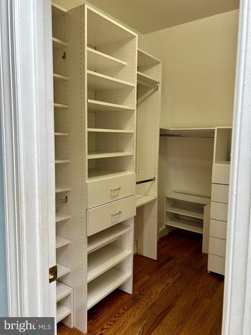 4416 LINGAN RD NW, Washington, DC 20007