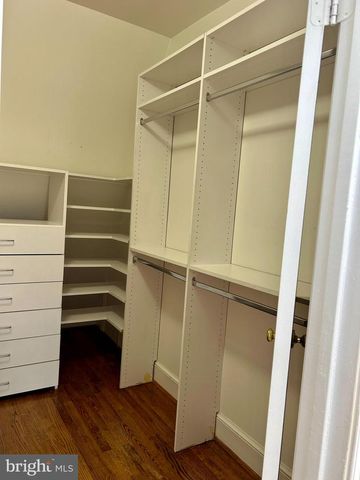 4416 LINGAN RD NW, Washington, DC 20007