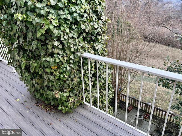 4416 LINGAN RD NW, Washington, DC 20007