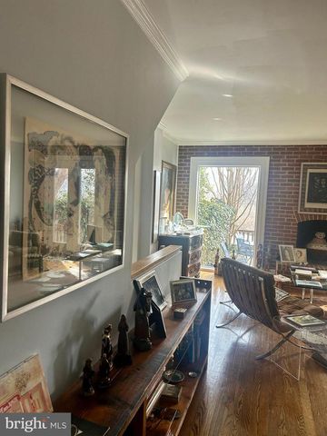 4416 LINGAN RD NW, Washington, DC 20007