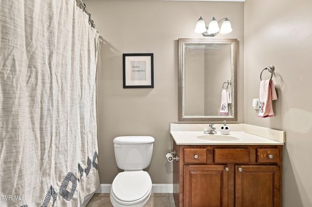 200 Carnegie Court, Kingsport, TN 37664