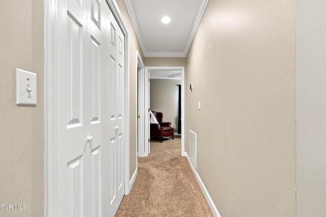 200 Carnegie Court, Kingsport, TN 37664