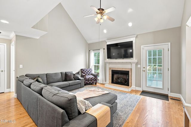 200 Carnegie Court, Kingsport, TN 37664